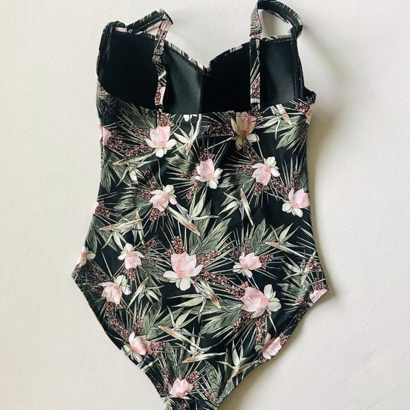 Nip Tuck Fern Gully Tummy Control Floral One-piece‎ Swimsuit Women's US 8 - Picture 4 of 9